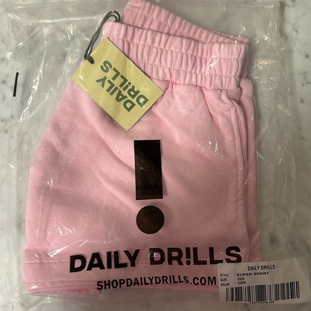 NWT Daily Drills Super Short in Cupid